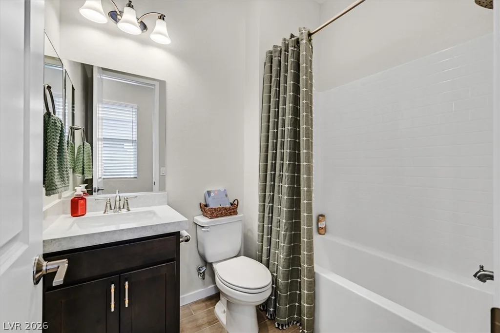 834 Eaton Falls, Henderson, NV 89011