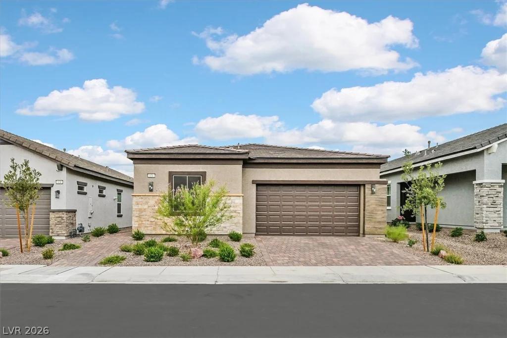 834 Eaton Falls, Henderson, NV 89011