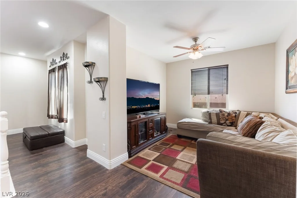 6432 Birdcall, North Las Vegas, NV 89084
