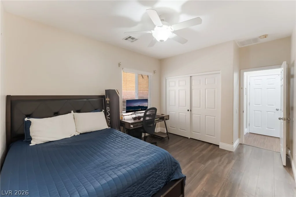 6432 Birdcall, North Las Vegas, NV 89084