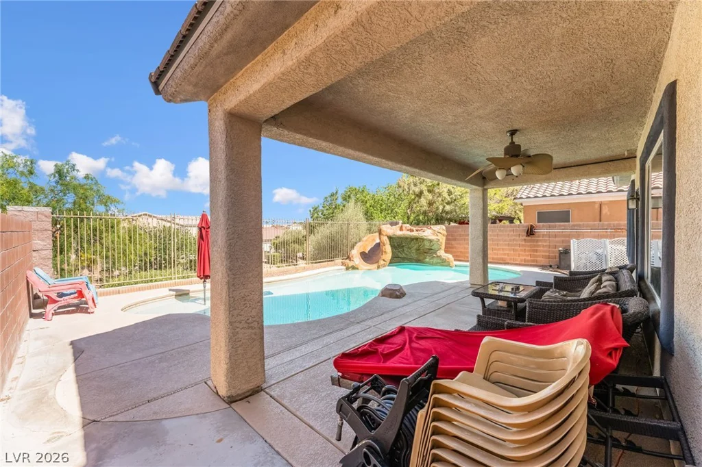 6432 Birdcall, North Las Vegas, NV 89084