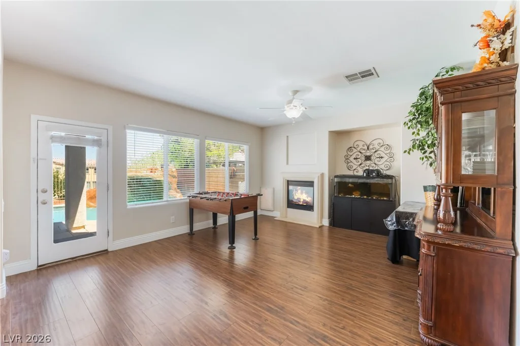 6432 Birdcall, North Las Vegas, NV 89084