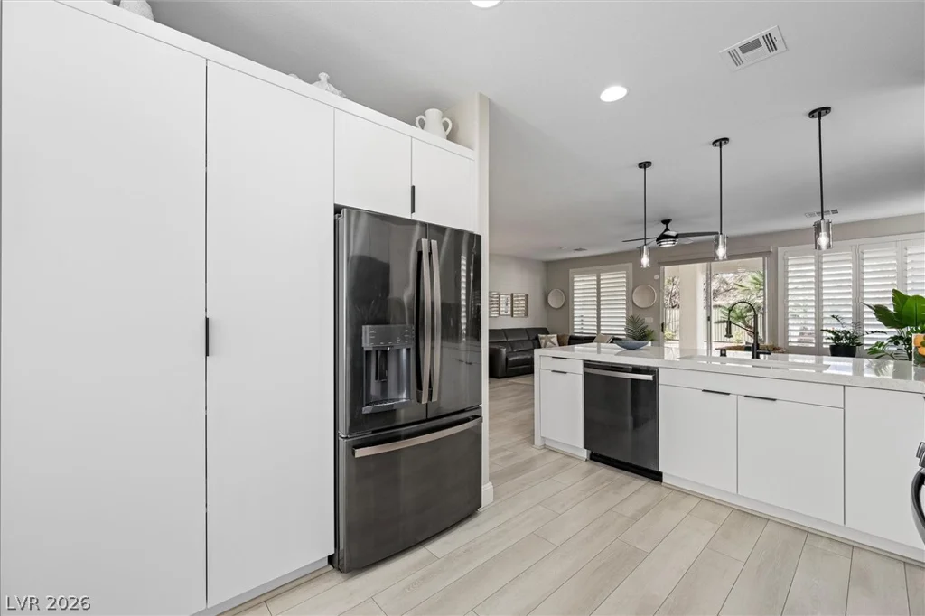 10232 Roma Madre, Las Vegas, NV 89135