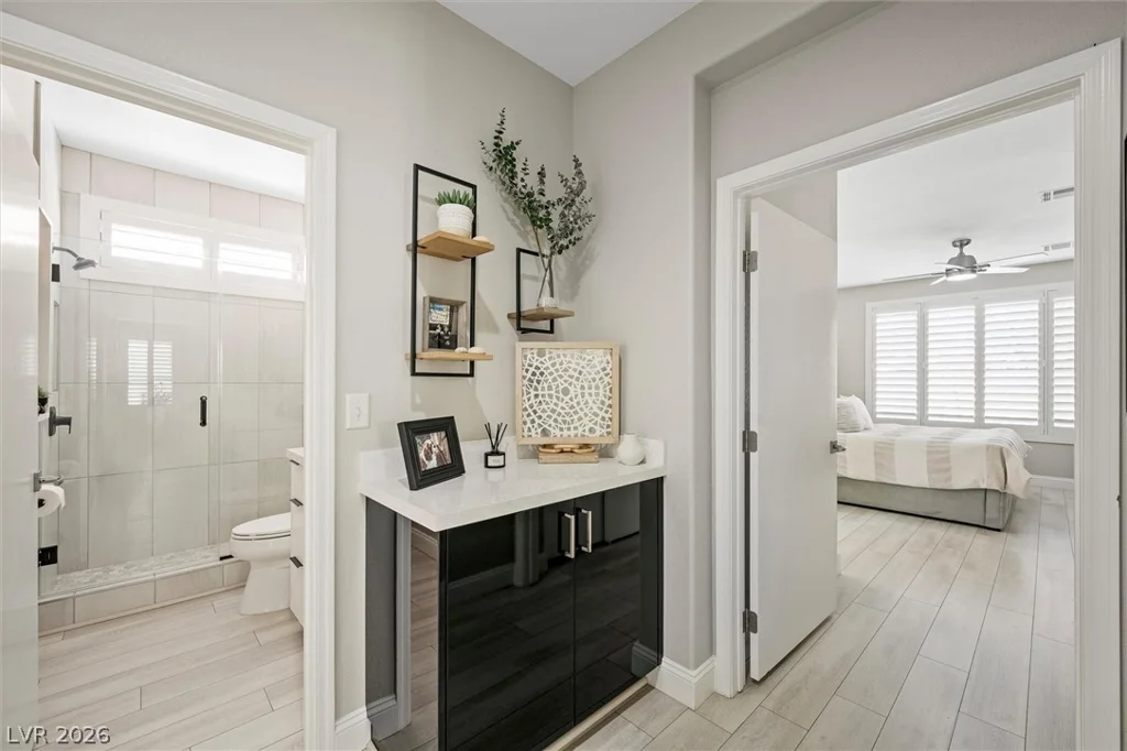 10232 Roma Madre, Las Vegas, NV 89135