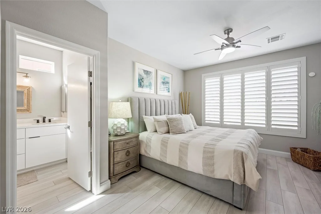 10232 Roma Madre, Las Vegas, NV 89135