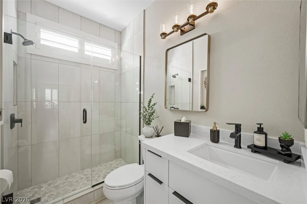 10232 Roma Madre, Las Vegas, NV 89135
