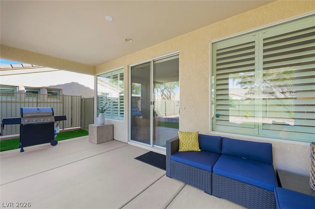 10232 Roma Madre, Las Vegas, NV 89135
