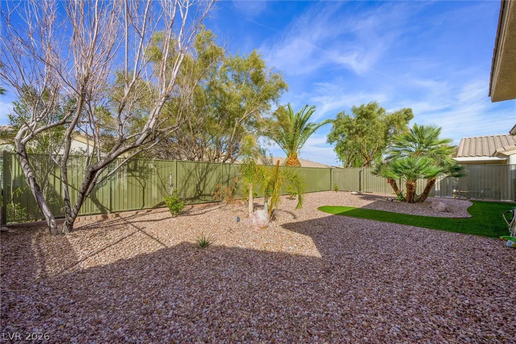 10232 Roma Madre, Las Vegas, NV 89135