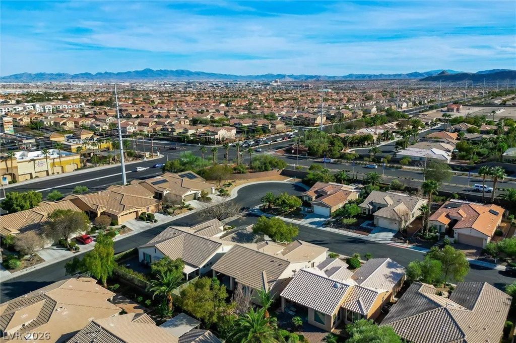 10232 Roma Madre, Las Vegas, NV 89135