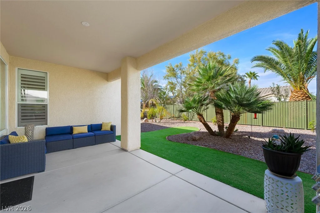 10232 Roma Madre, Las Vegas, NV 89135