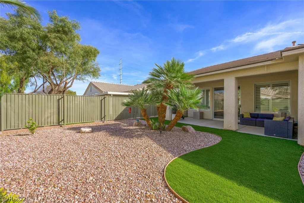 10232 Roma Madre, Las Vegas, NV 89135