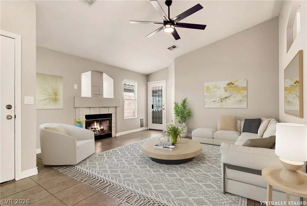 972 Hollandsworth, Las Vegas, NV 89123