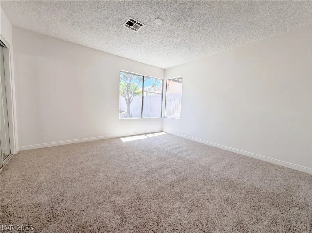 699 Thousand Oaks, Las Vegas, NV 89123
