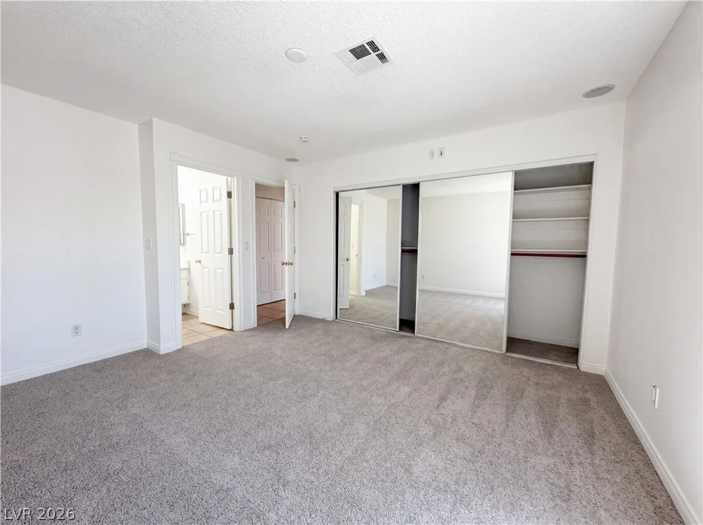 699 Thousand Oaks, Las Vegas, NV 89123