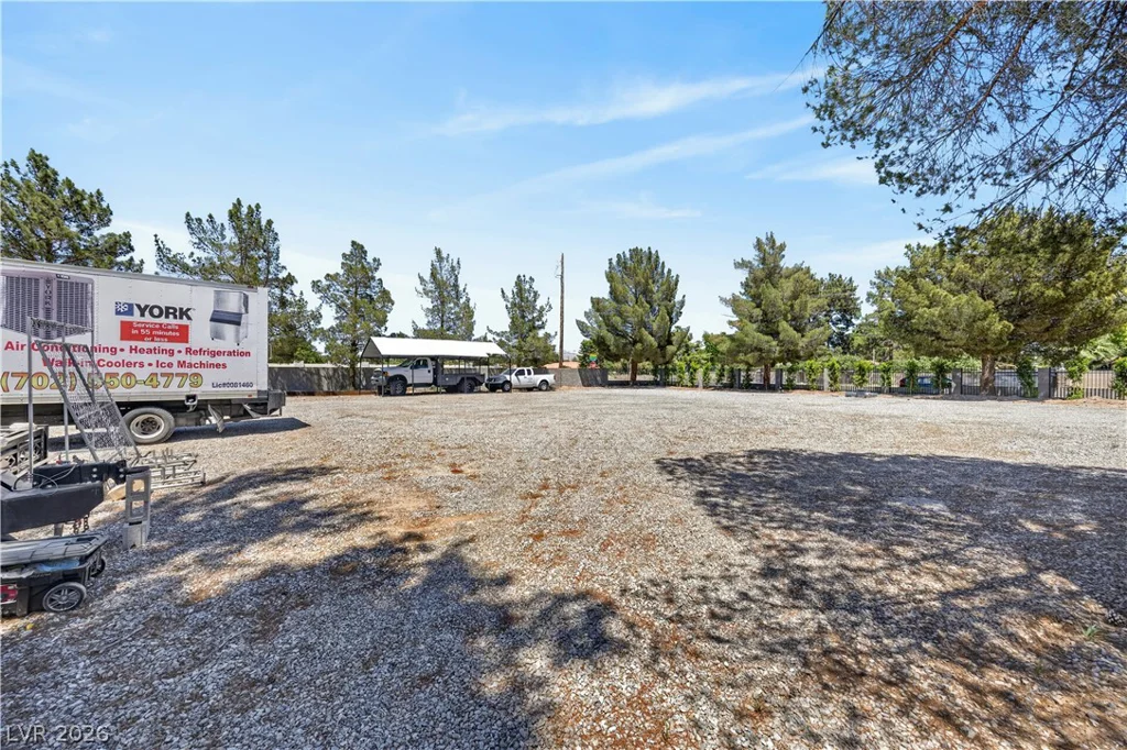 6727 Pecos, Las Vegas, NV 89120