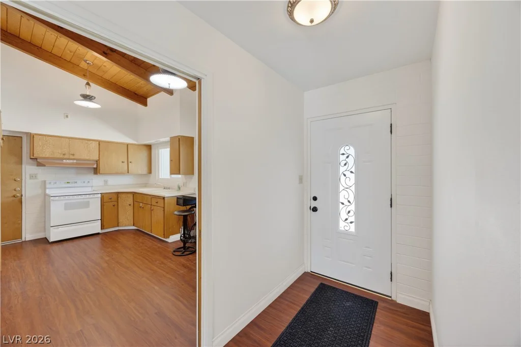 6727 Pecos, Las Vegas, NV 89120