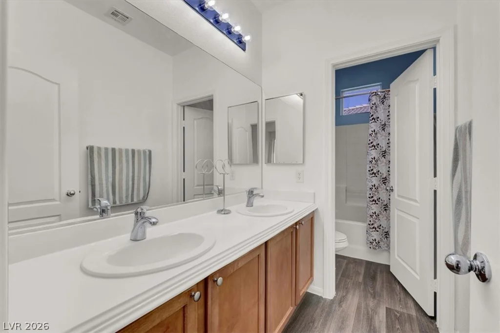10740 Tuscan, Las Vegas, NV 89141