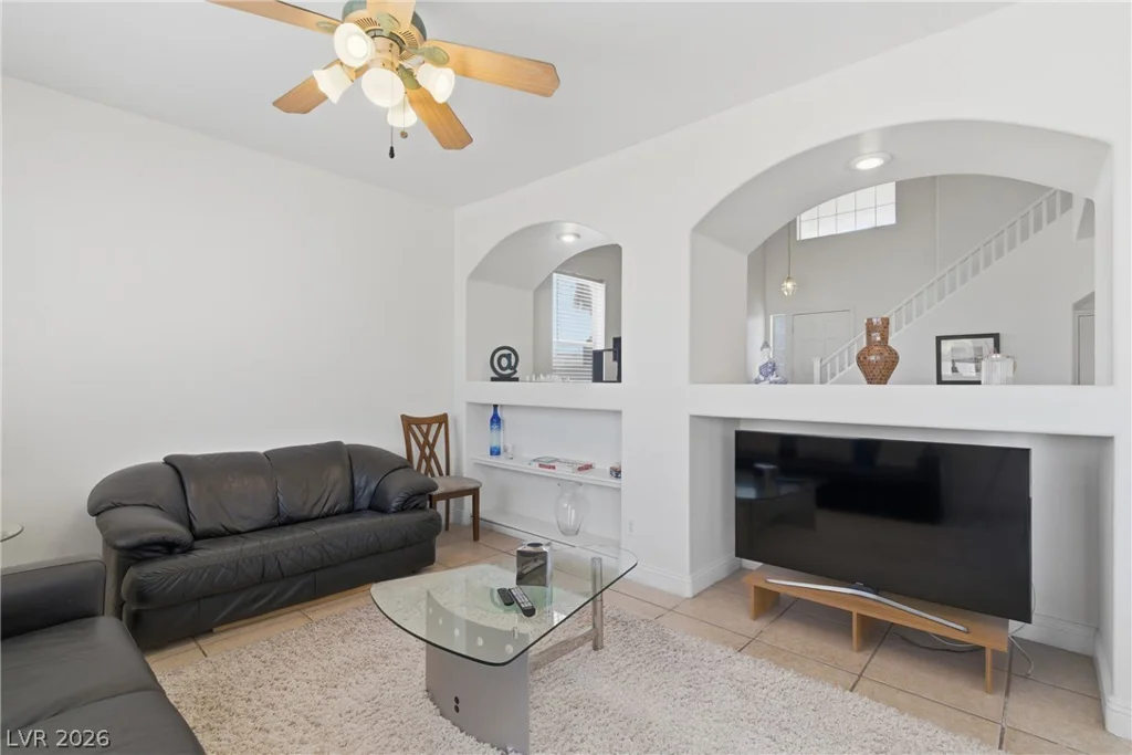 144 Beaver Falls, Las Vegas, NV 89123