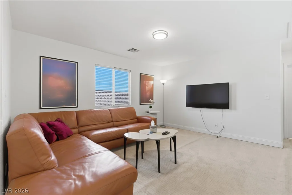 144 Beaver Falls, Las Vegas, NV 89123