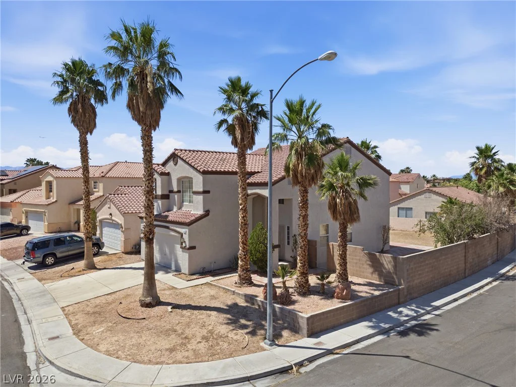 144 Beaver Falls, Las Vegas, NV 89123