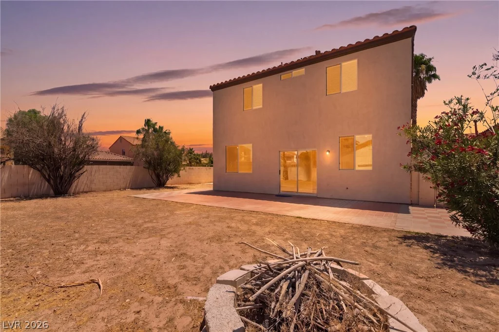 144 Beaver Falls, Las Vegas, NV 89123