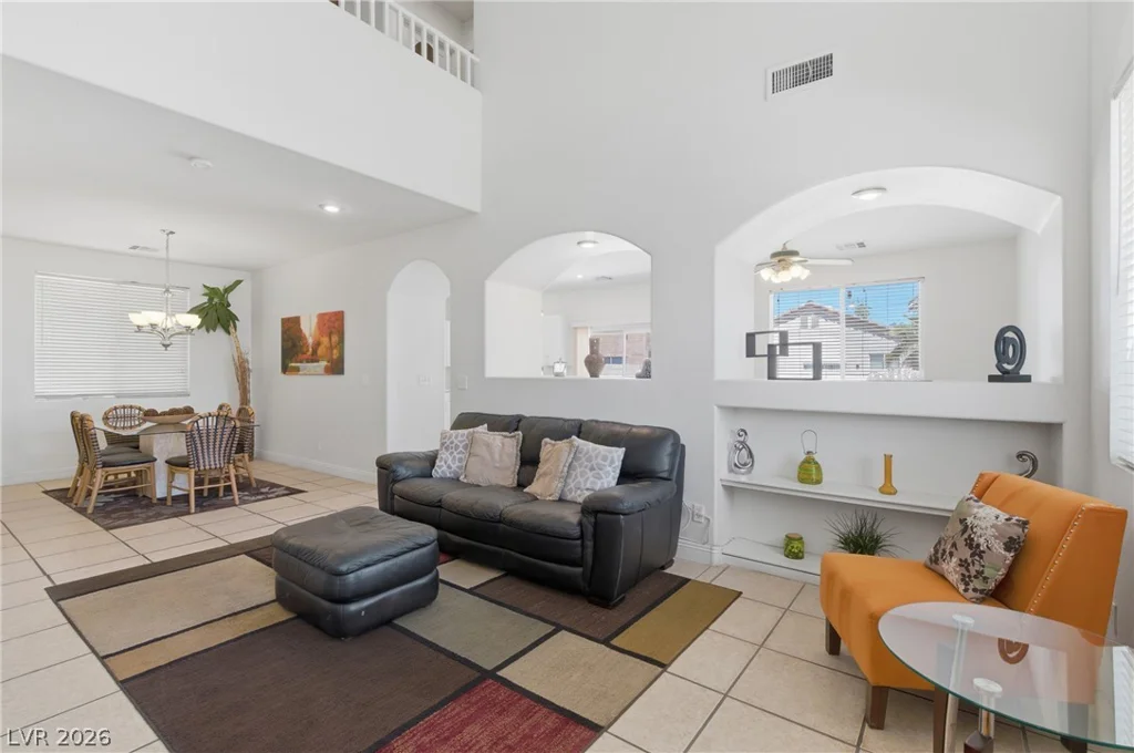 144 Beaver Falls, Las Vegas, NV 89123
