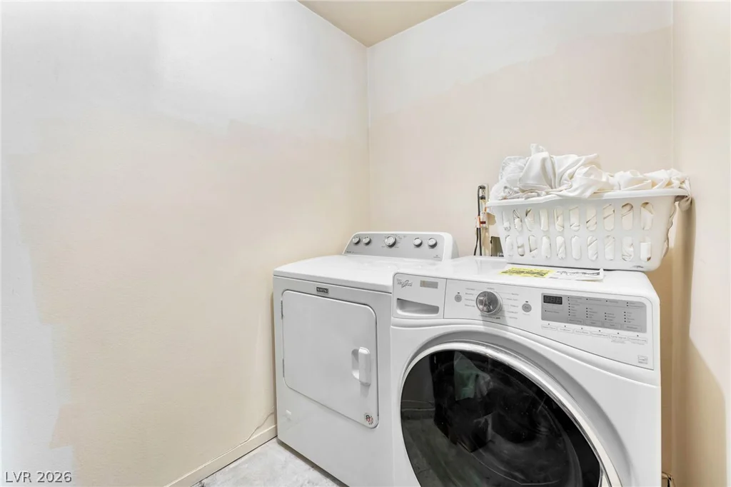 4428 La Madre, North Las Vegas, NV 89031