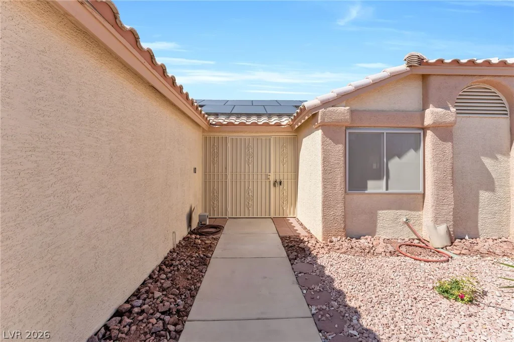 4428 La Madre, North Las Vegas, NV 89031