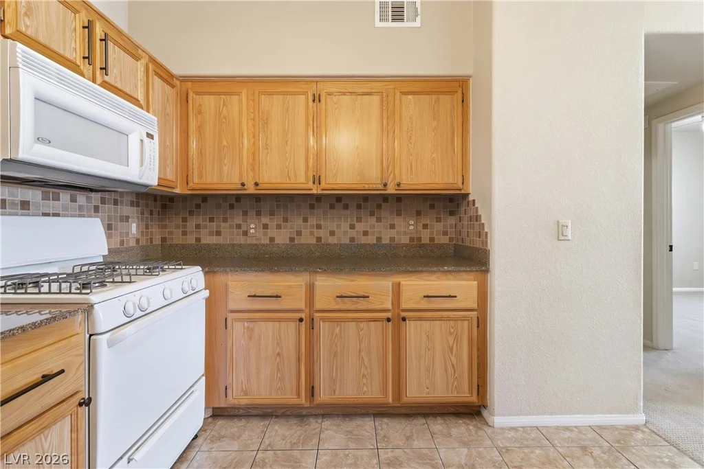 10550 Alexander, Las Vegas, NV 89129