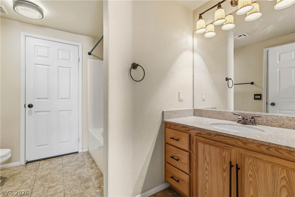 10550 Alexander, Las Vegas, NV 89129