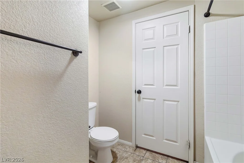 10550 Alexander, Las Vegas, NV 89129