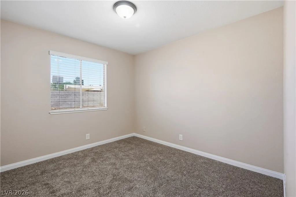 5416 Burntwood, Las Vegas, NV 89108