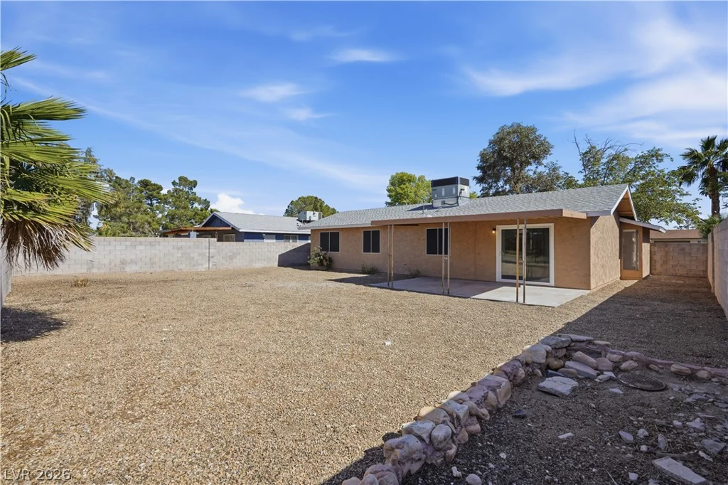 5416 Burntwood, Las Vegas, NV 89108