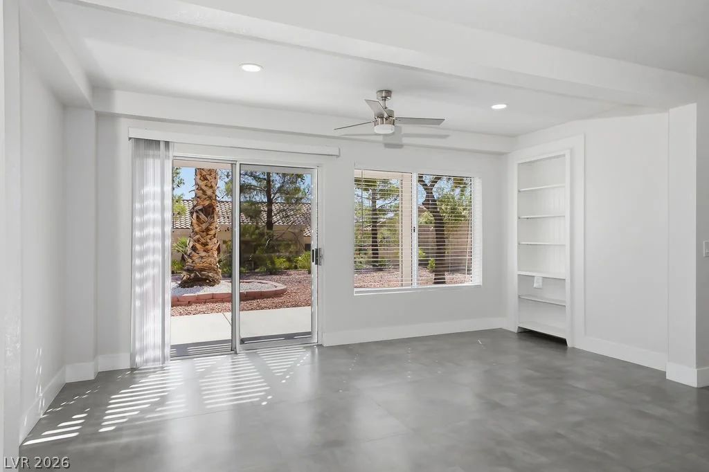 2520 Silverton, Las Vegas, NV 89134