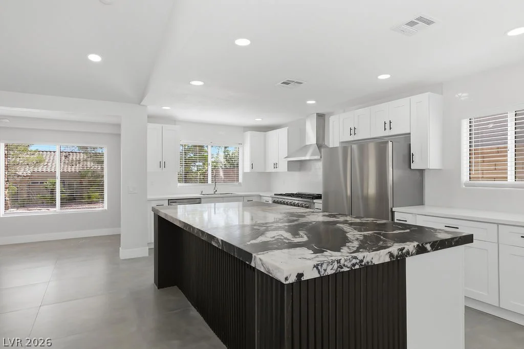 2520 Silverton, Las Vegas, NV 89134