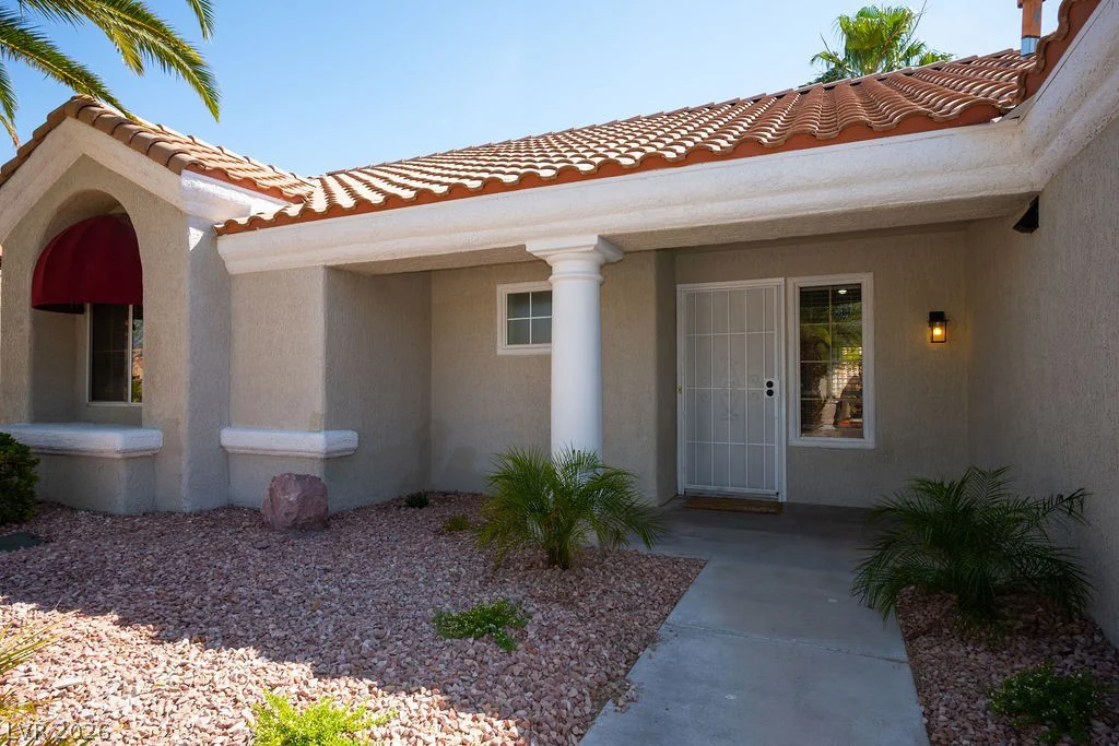 2520 Silverton, Las Vegas, NV 89134