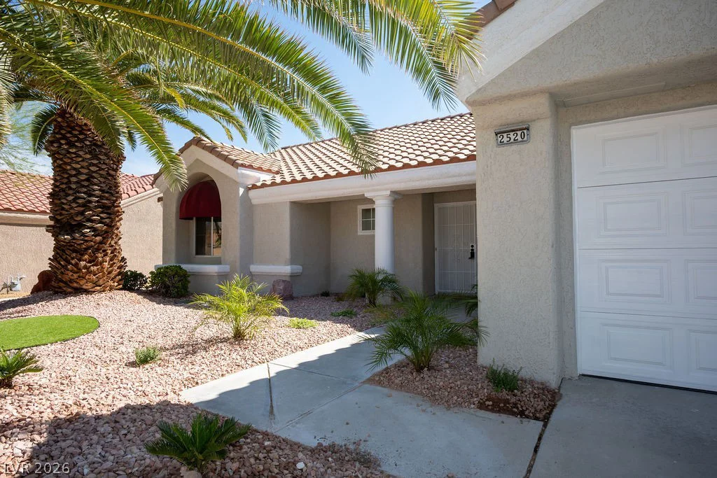 2520 Silverton, Las Vegas, NV 89134
