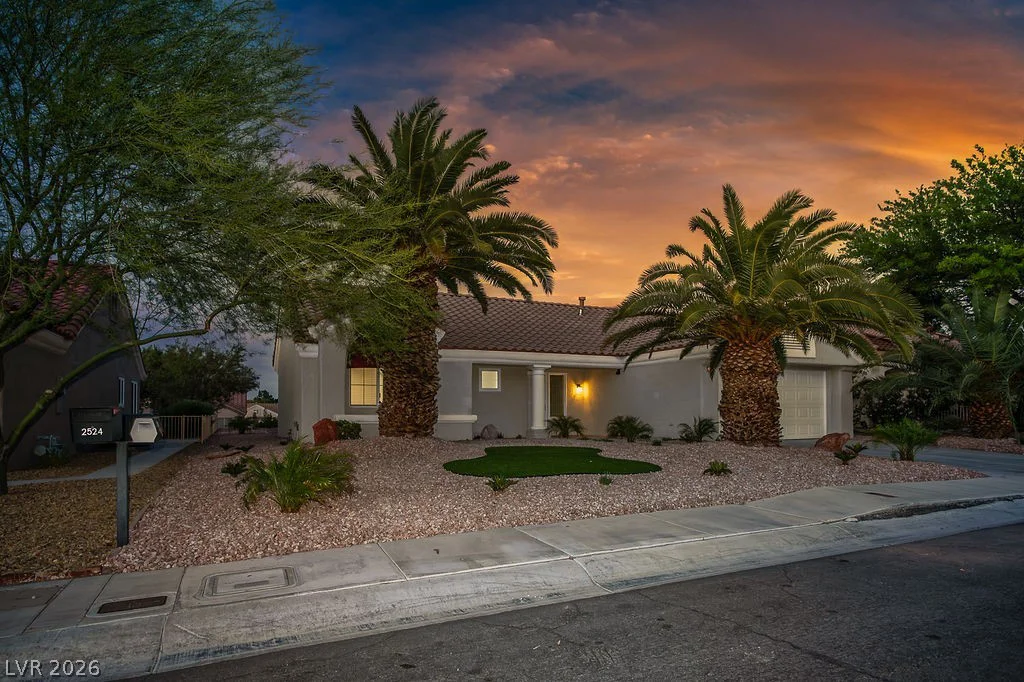 2520 Silverton, Las Vegas, NV 89134