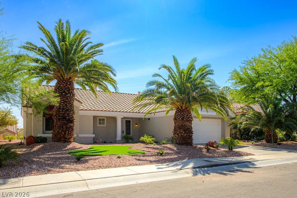 2520 Silverton, Las Vegas, NV 89134