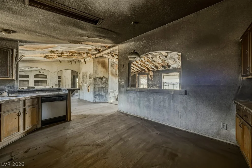 3991 Tahachapi, Pahrump, NV 89048