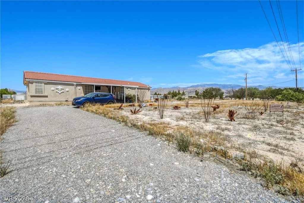 3991 Tahachapi, Pahrump, NV 89048