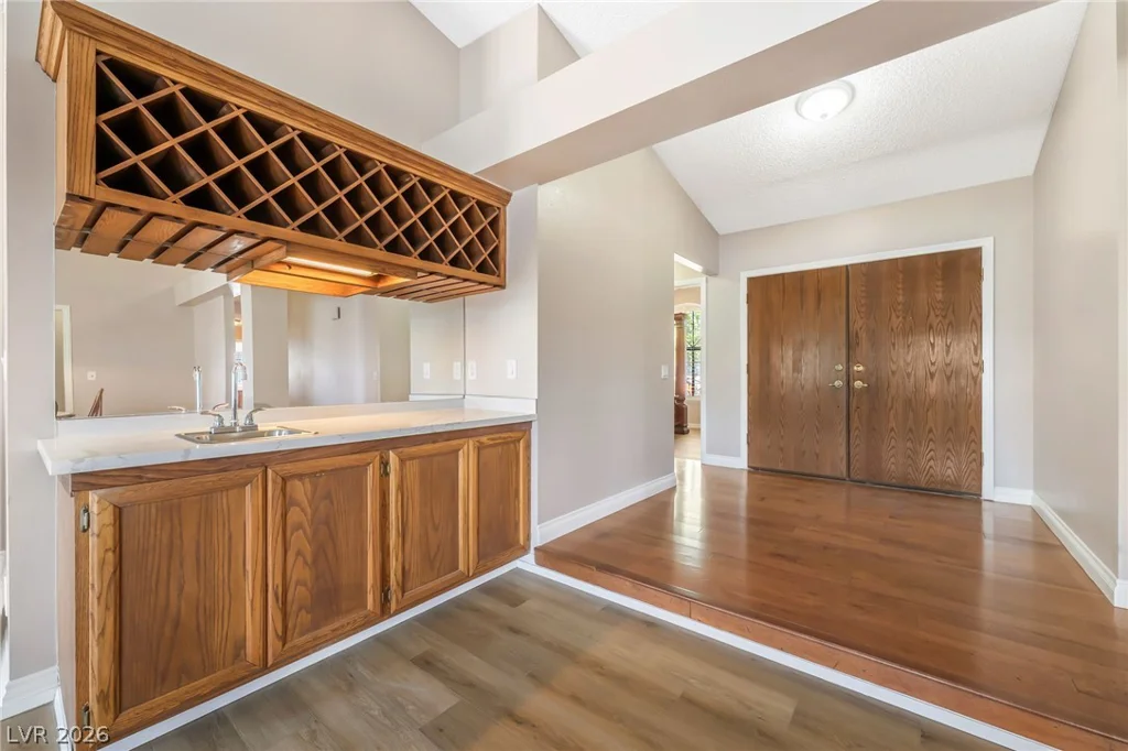 3181 Shadow Bluff, Las Vegas, NV 89120