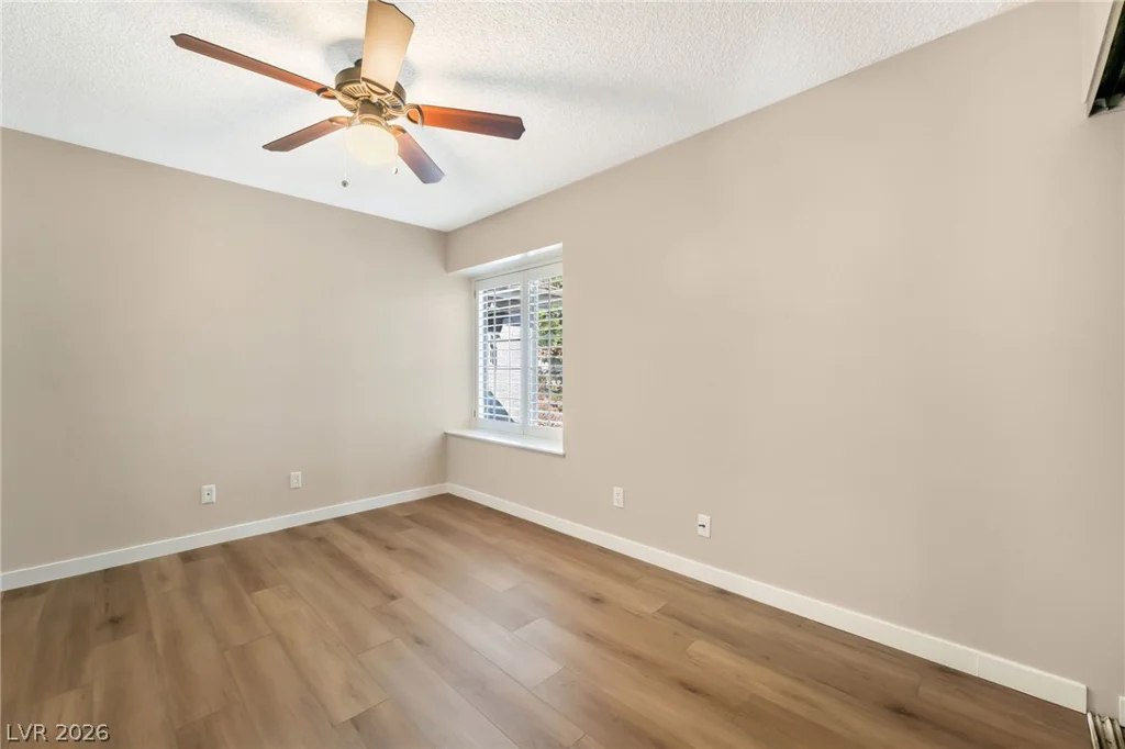 3181 Shadow Bluff, Las Vegas, NV 89120