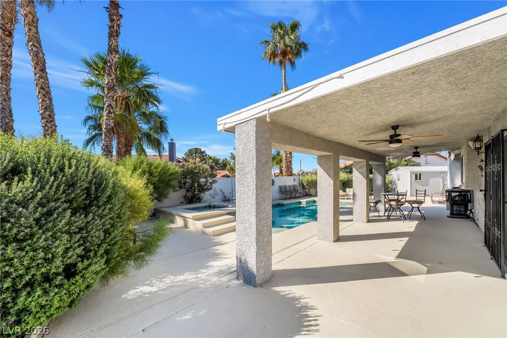 3181 Shadow Bluff, Las Vegas, NV 89120