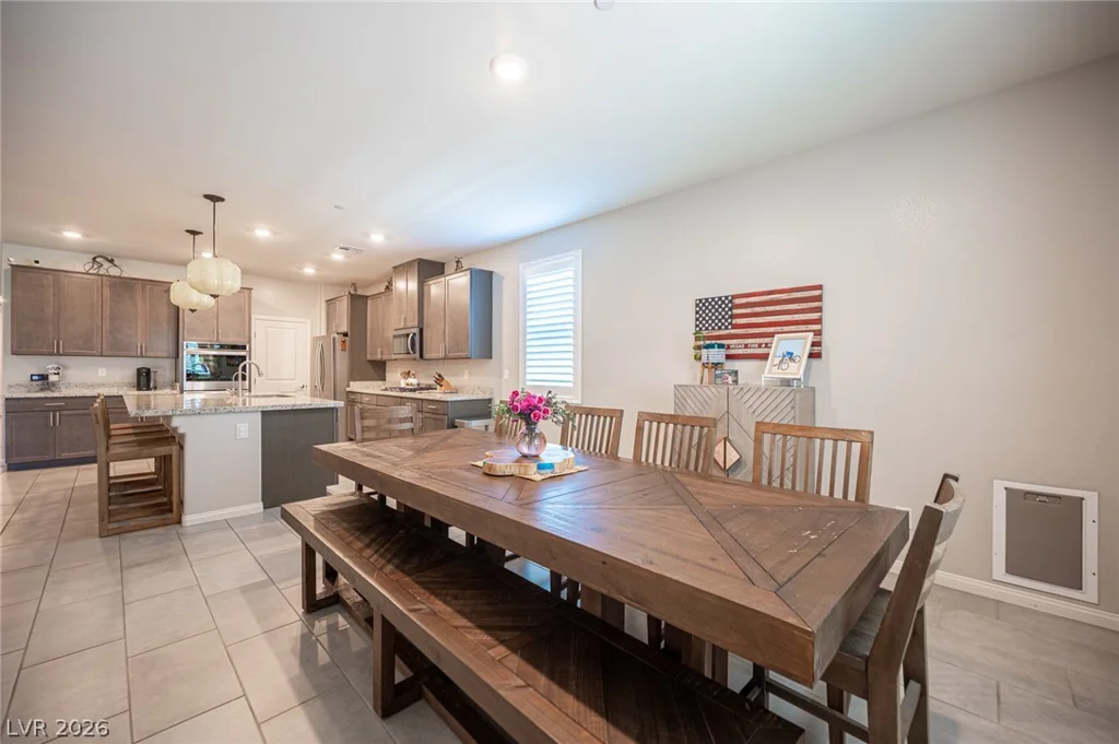 6361 Cascade Peak, Las Vegas, NV 89149