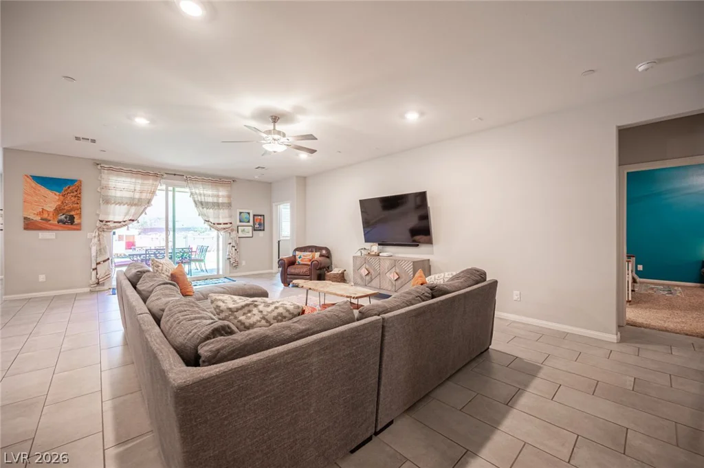 6361 Cascade Peak, Las Vegas, NV 89149