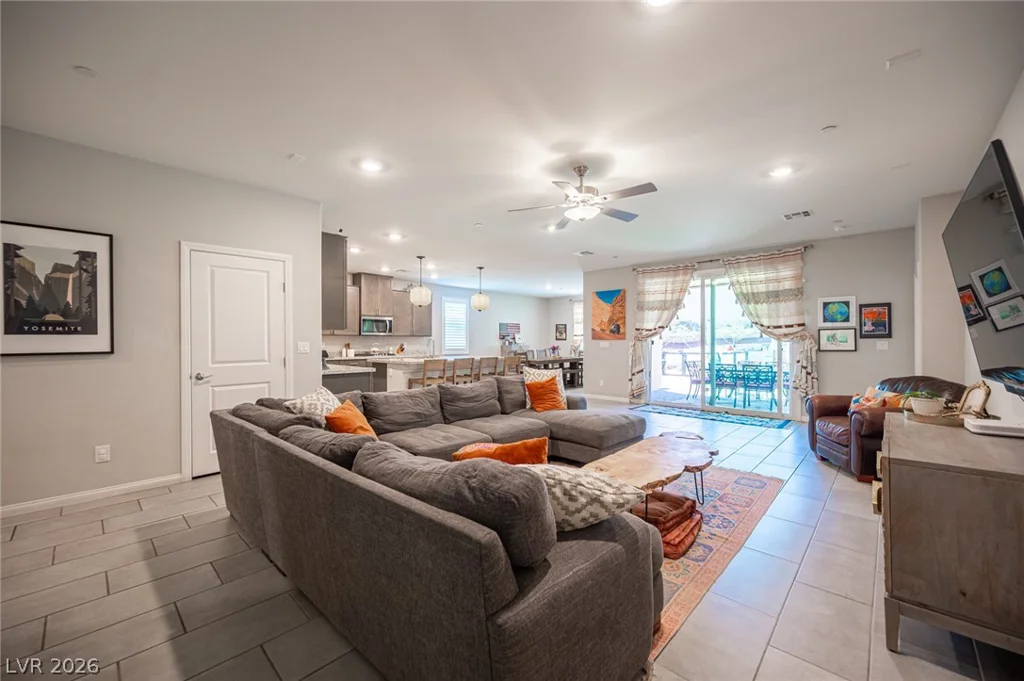 6361 Cascade Peak, Las Vegas, NV 89149