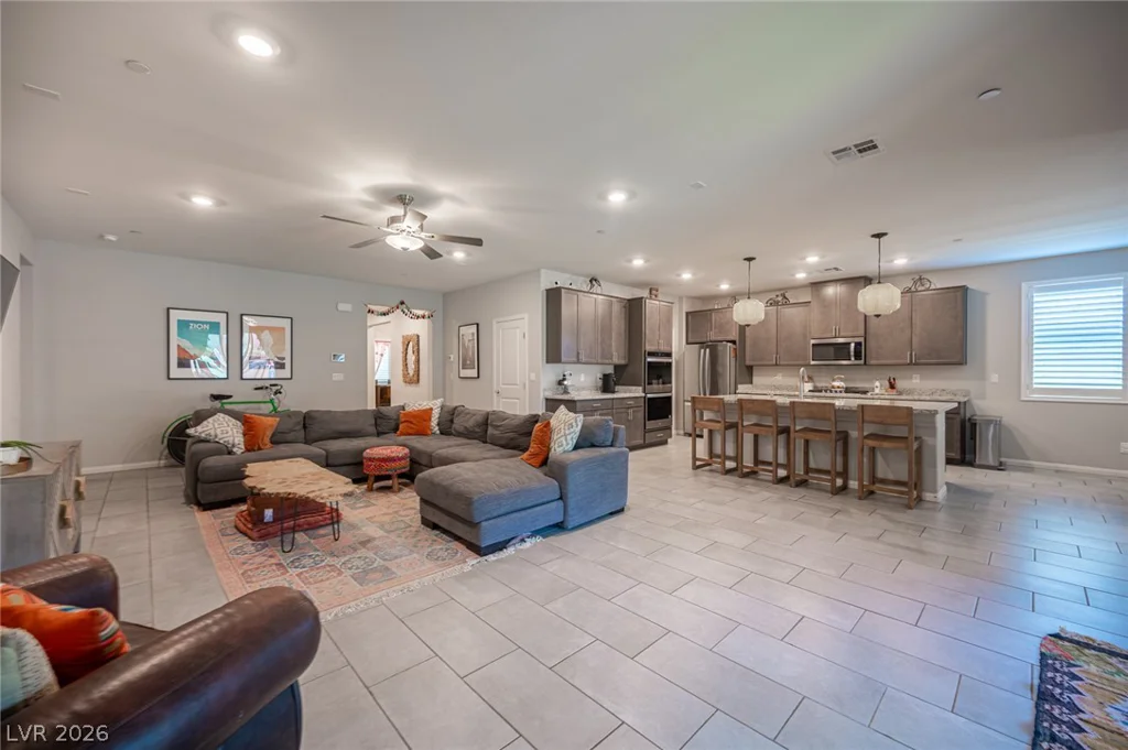 6361 Cascade Peak, Las Vegas, NV 89149