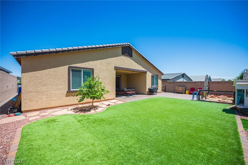 6361 Cascade Peak, Las Vegas, NV 89149