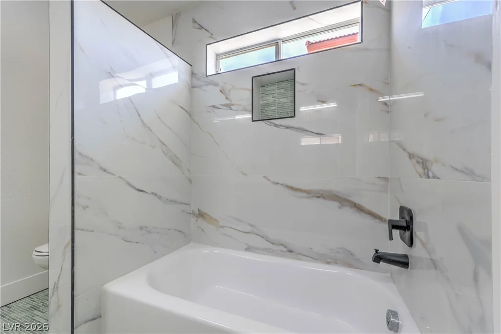 2215 Little River, Las Vegas, NV 89156